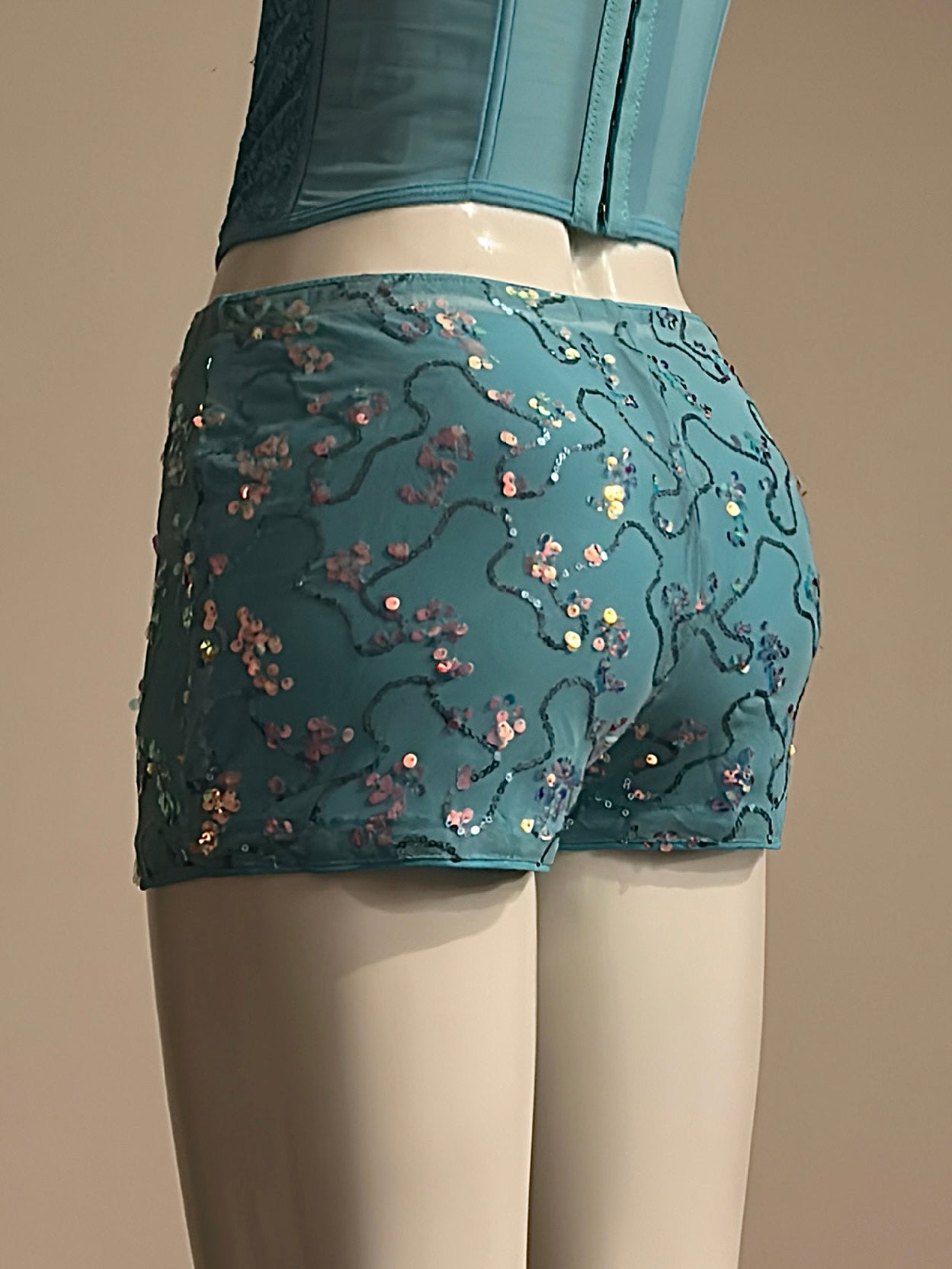 MINI SHORT GLOW