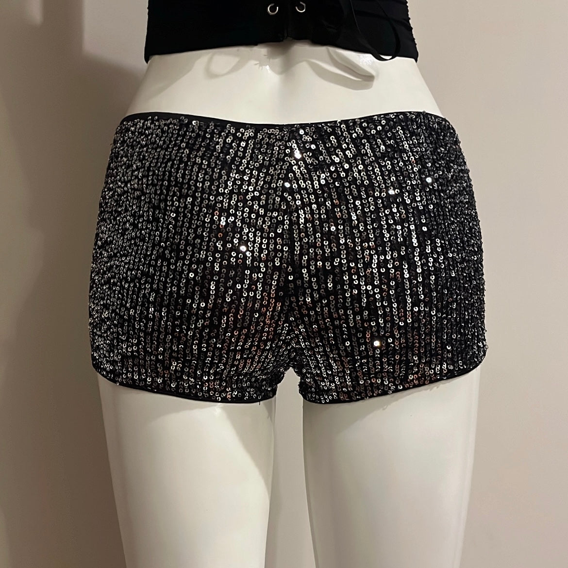 MINI SHORT GLOW