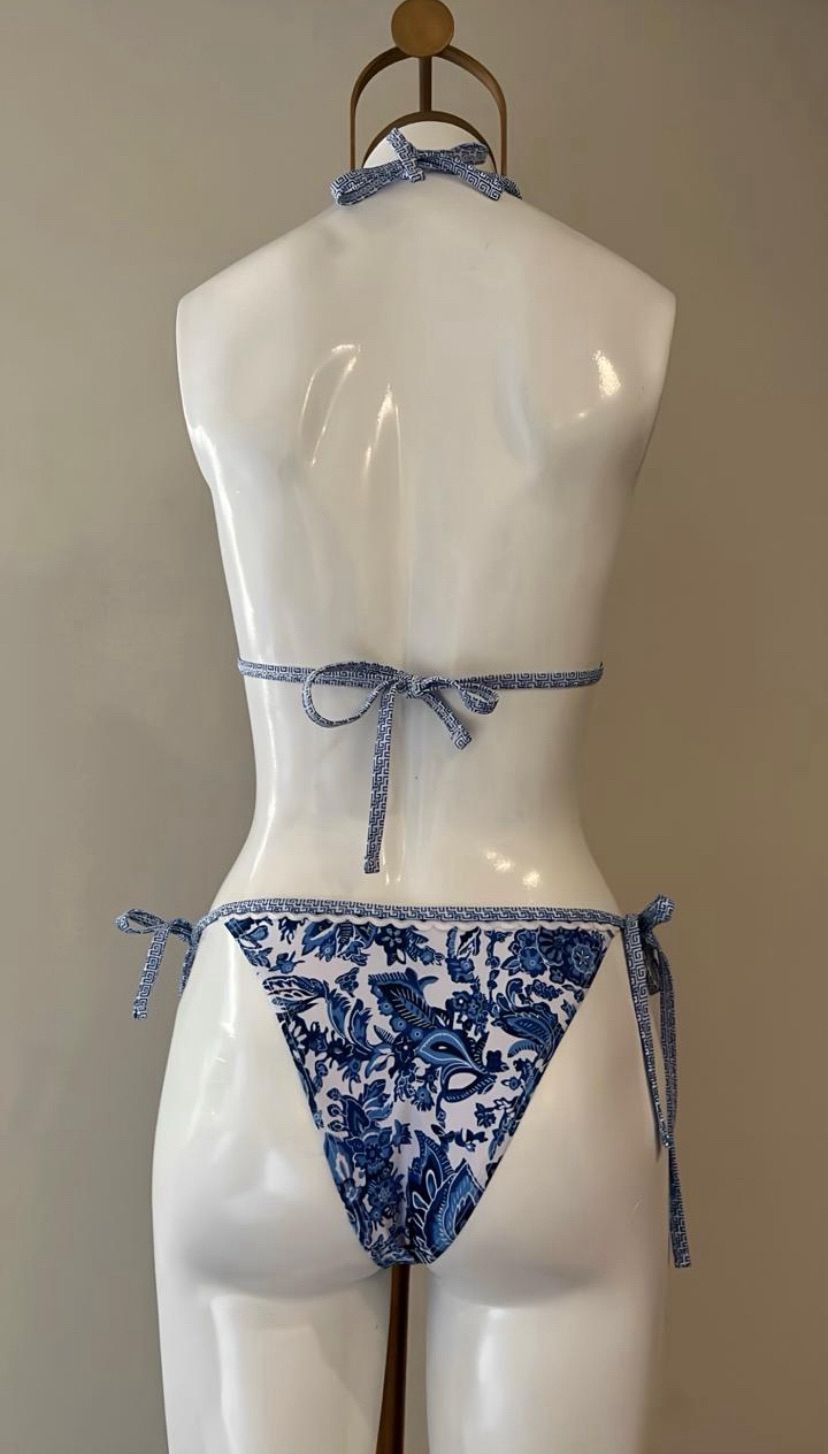 BIKINI BLUE