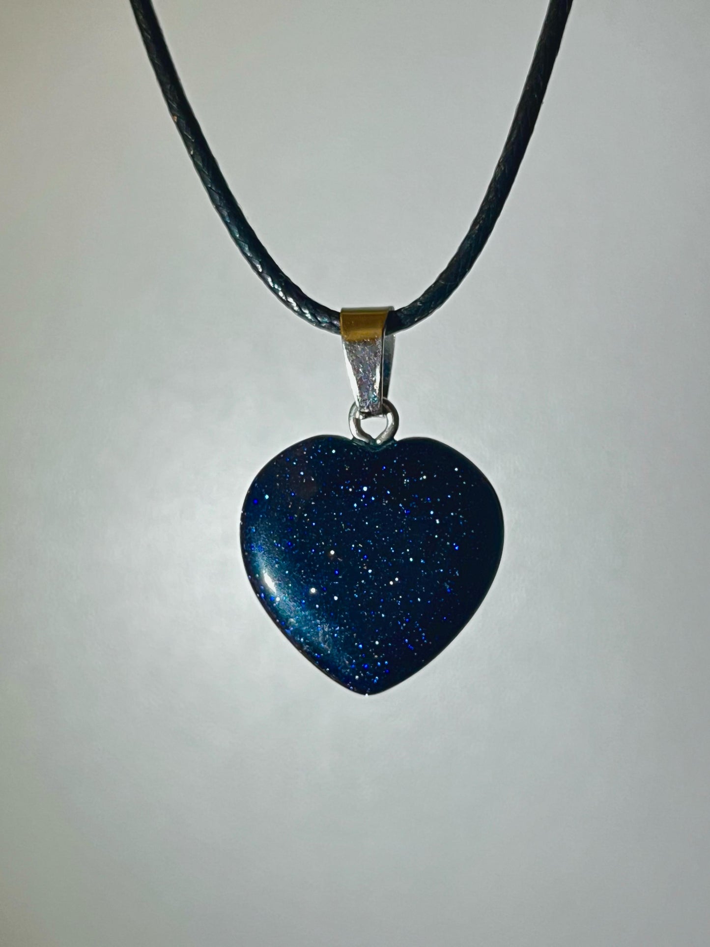 COLLAR HEART AZUL MARINO