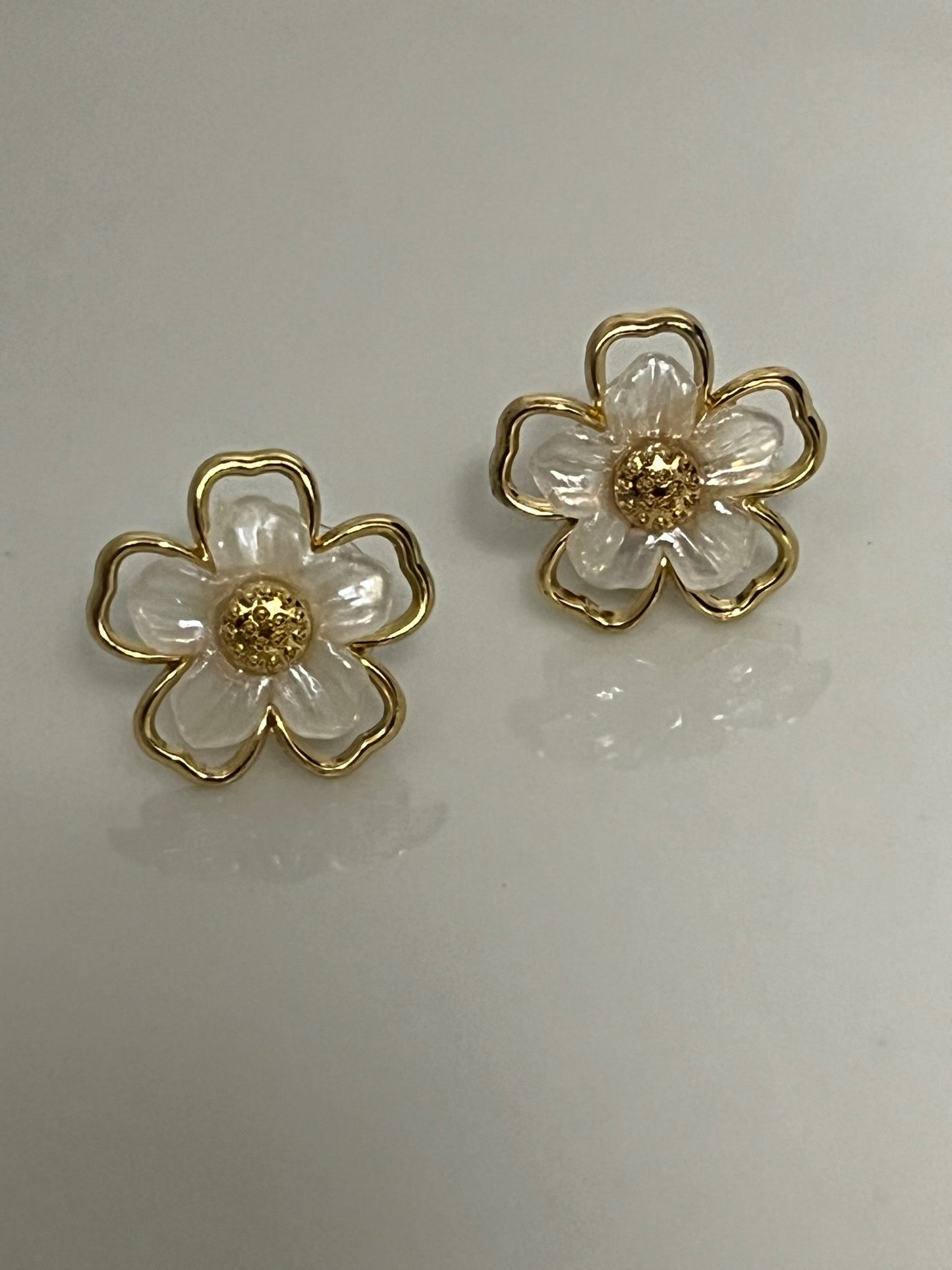 PENDIENTE FLOWERS