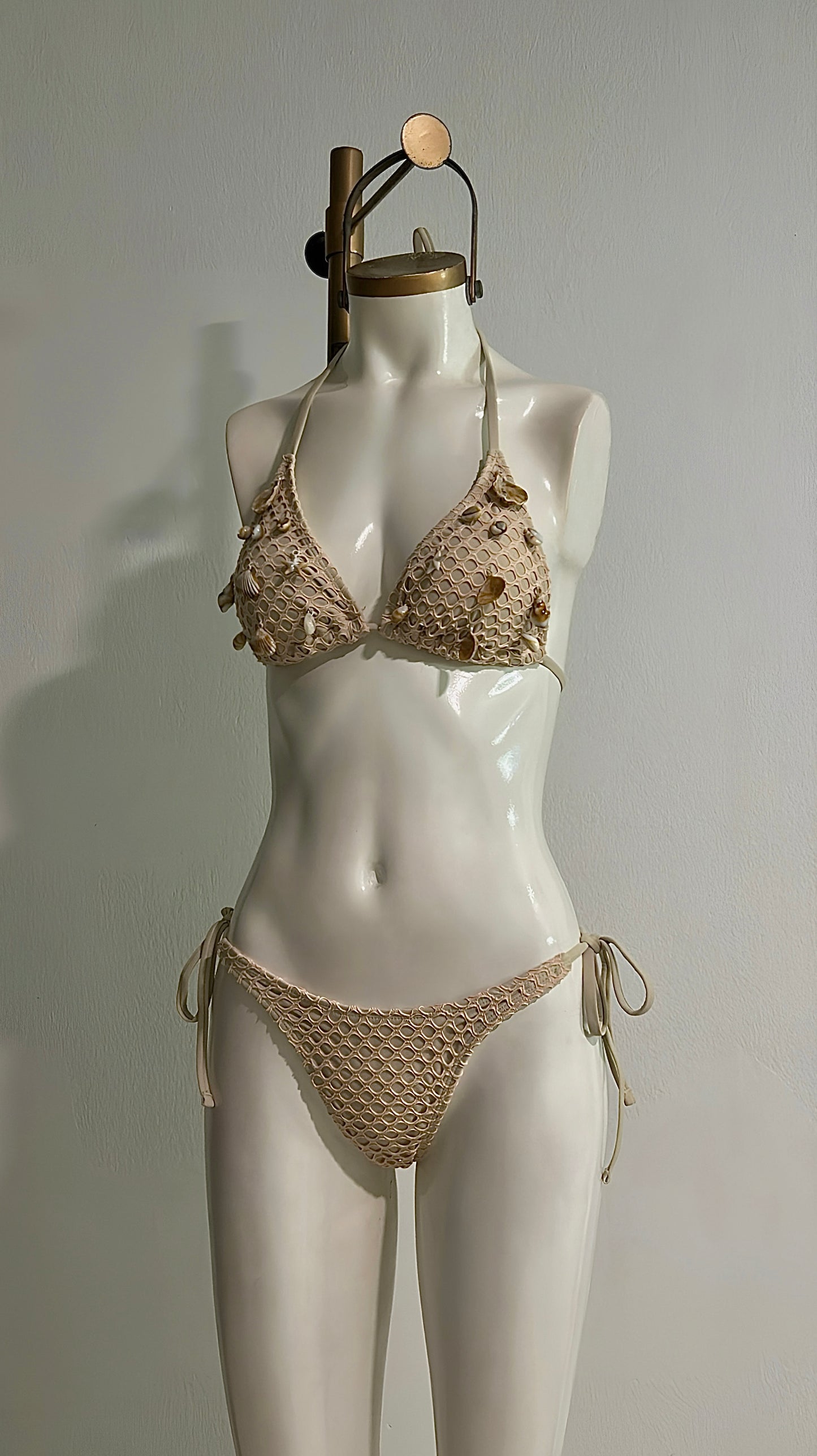 BIKINI CORAL