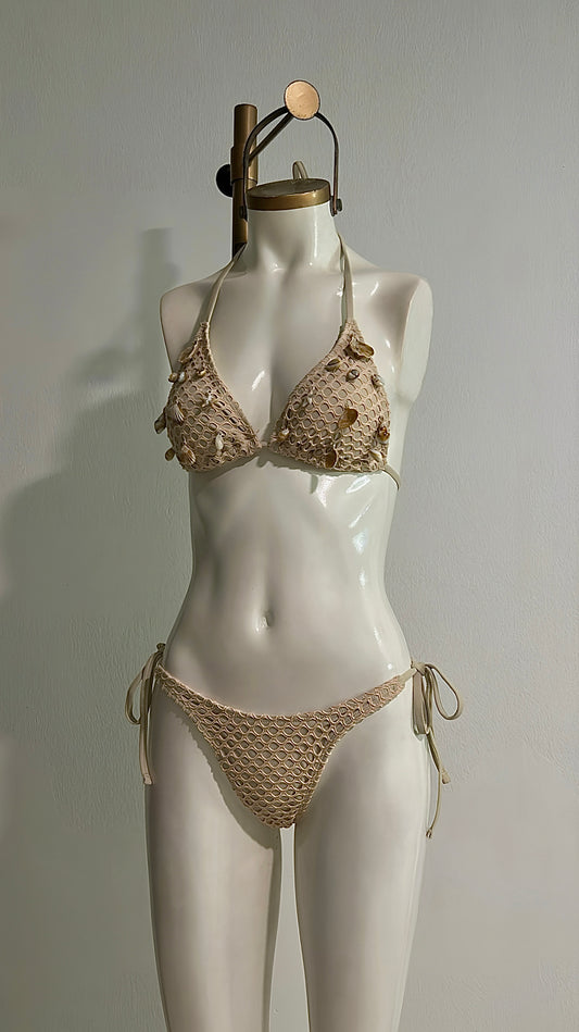 BIKINI CORAL