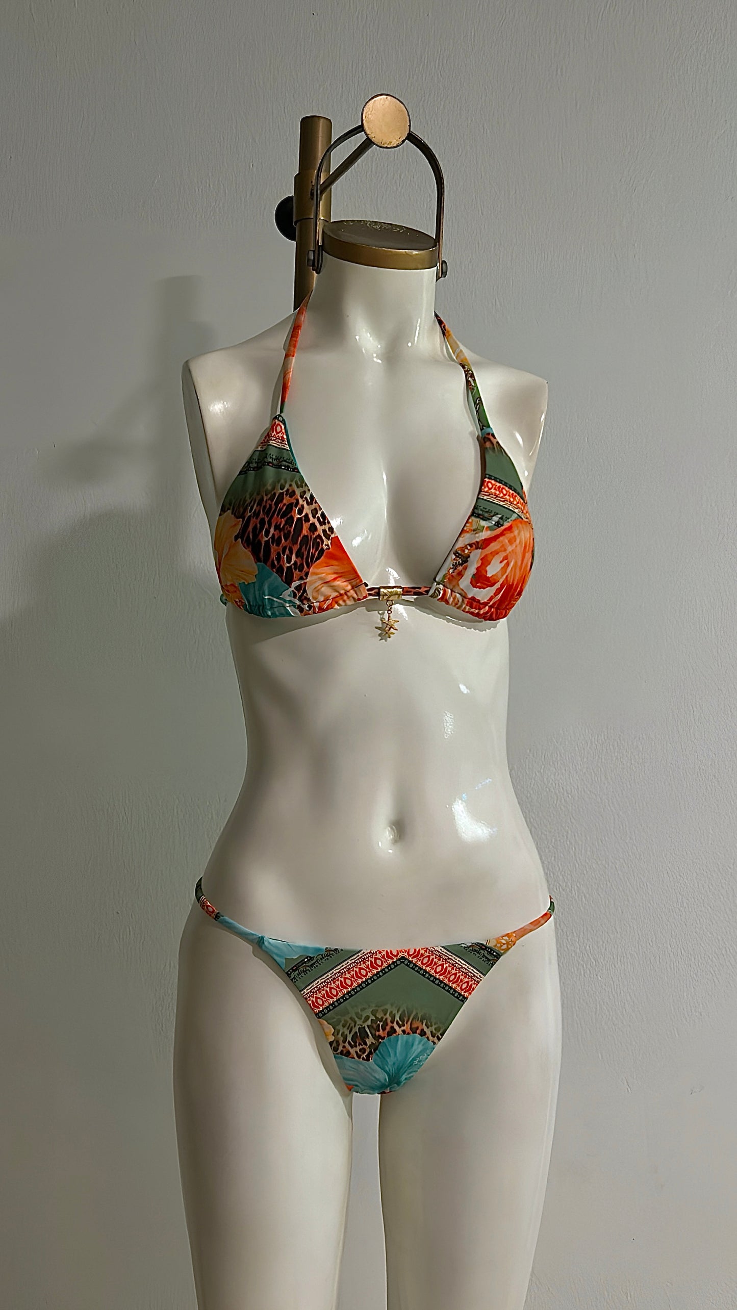 BIKINI BELÉN