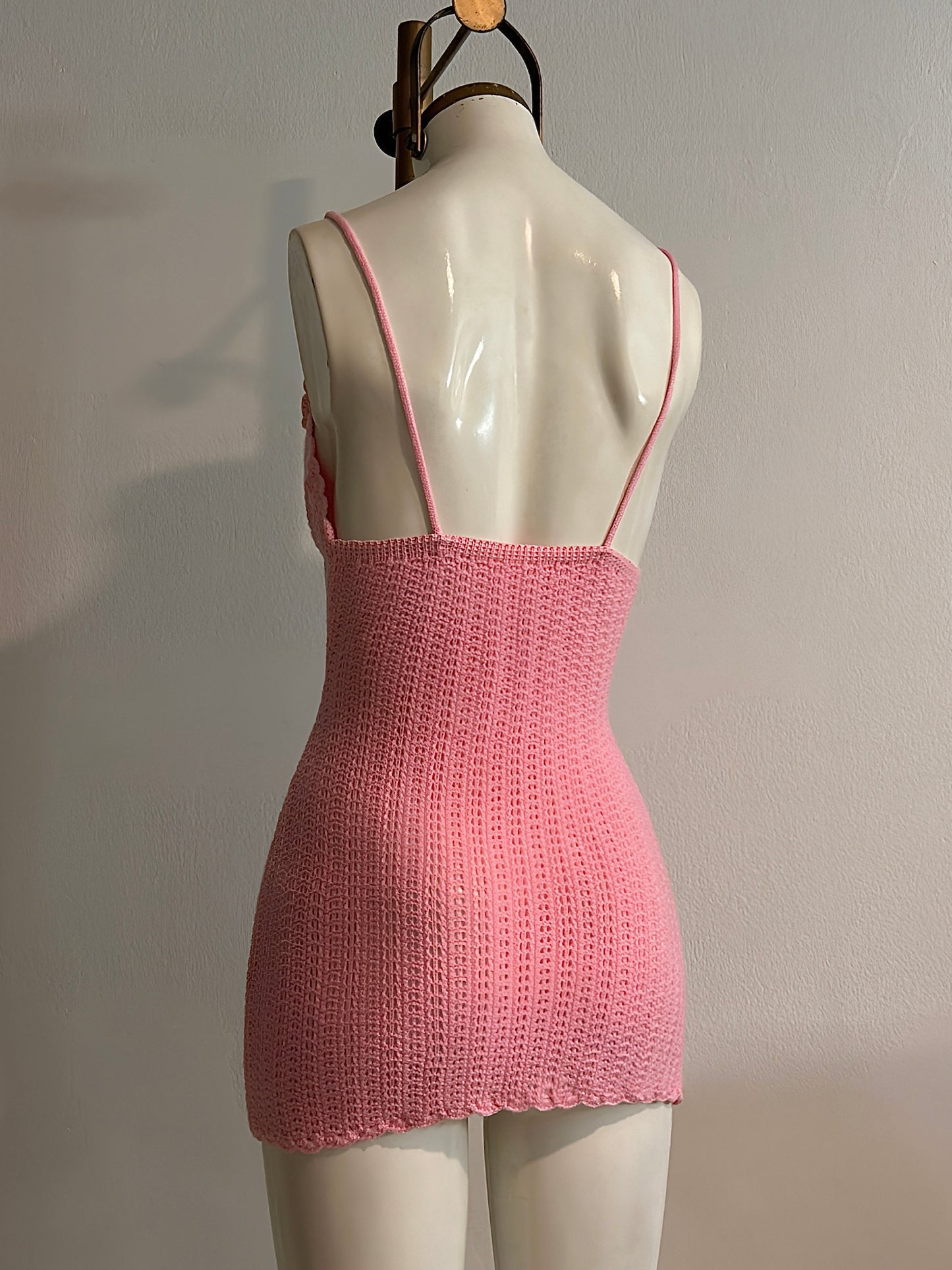 MINI VESTIDO TEJIDO CORAL