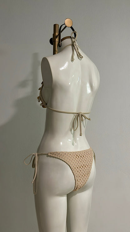 BIKINI CORAL