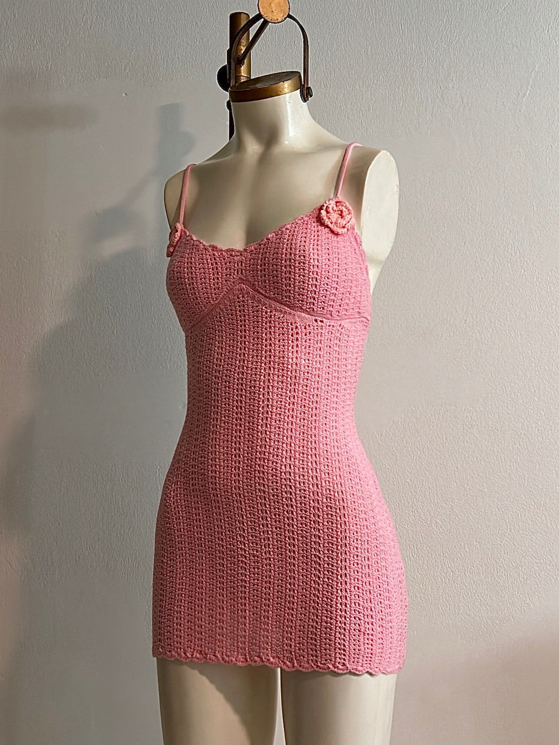 MINI VESTIDO TEJIDO CORAL