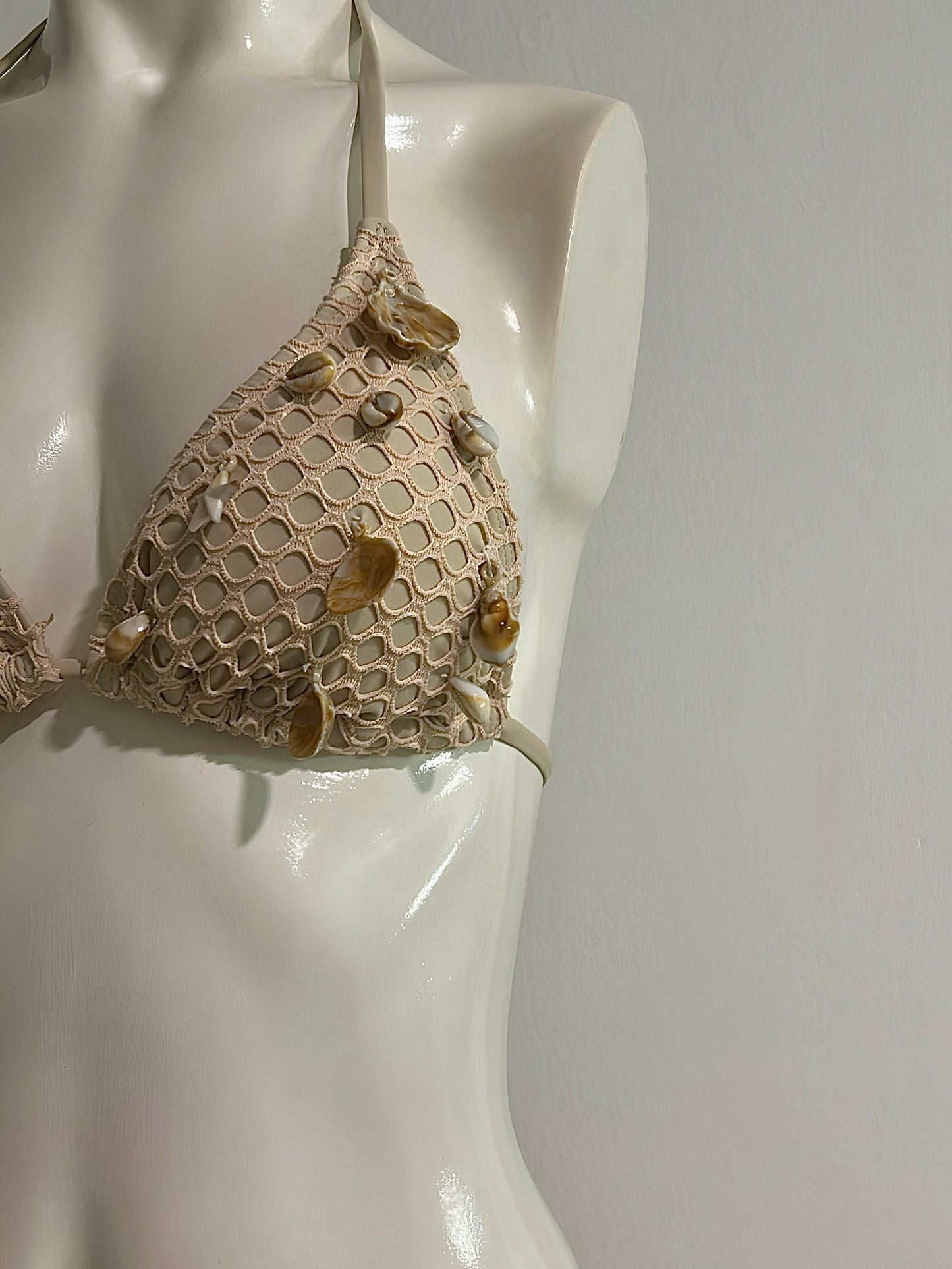 BIKINI CORAL