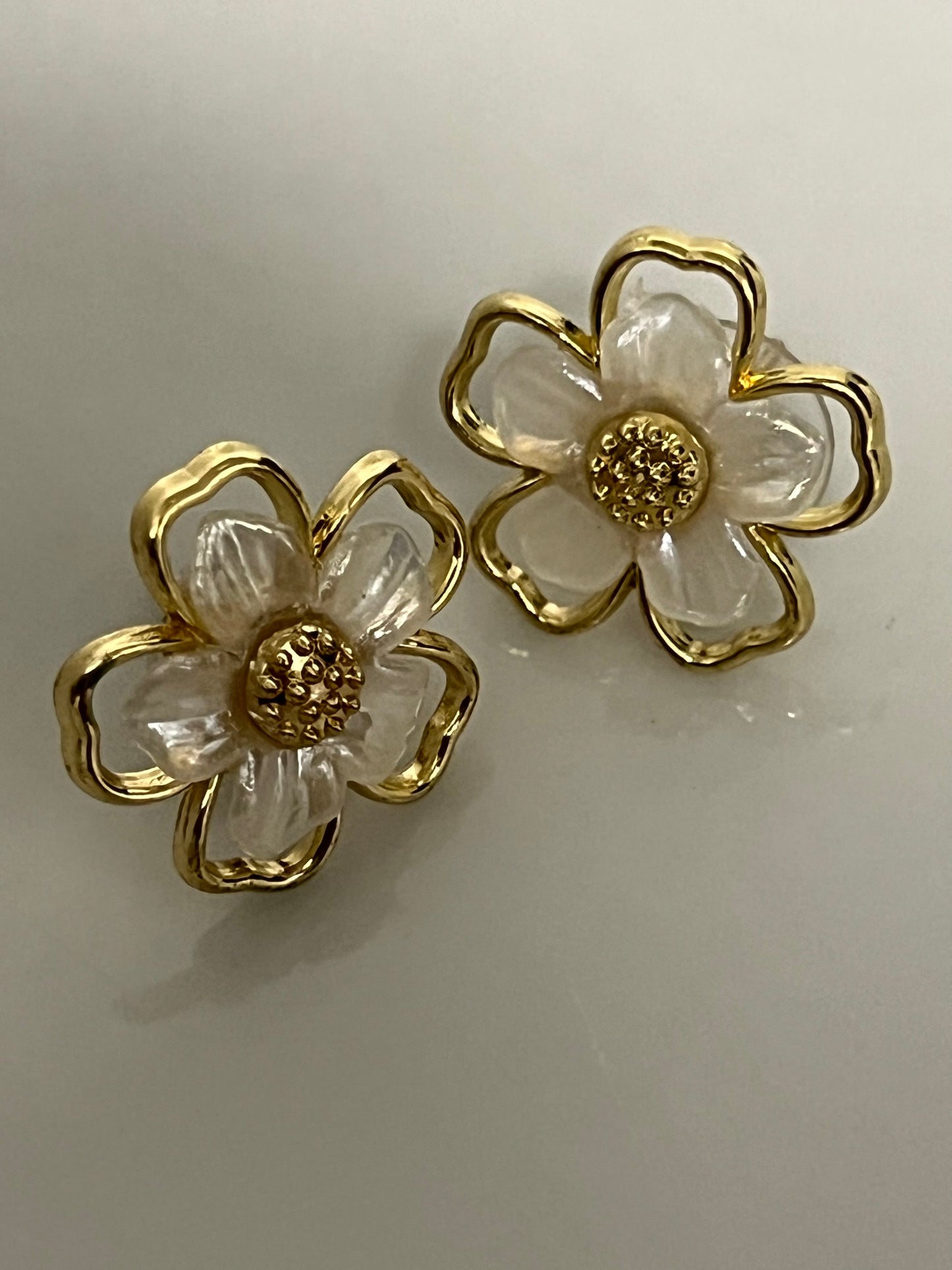 PENDIENTE FLOWERS