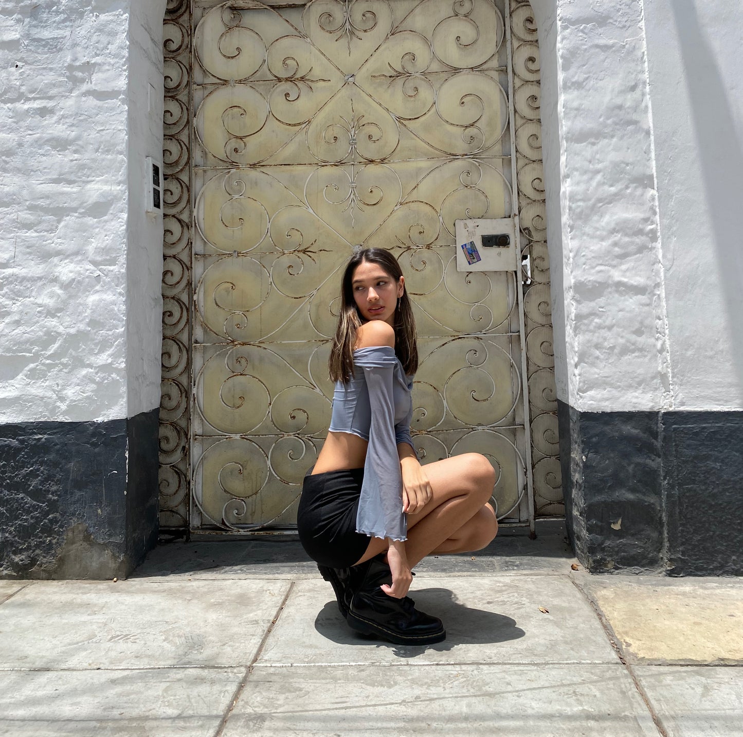 TOP OFF THE SHOULDER